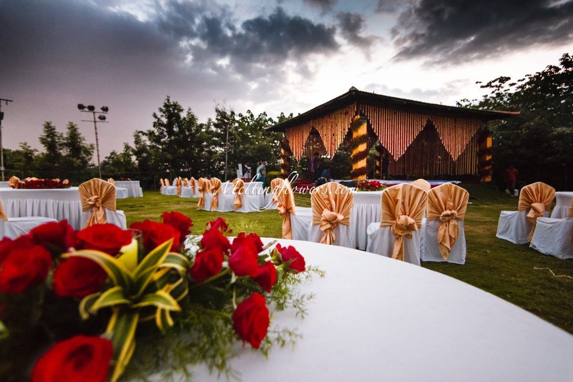 things to keep in mind for an outdoor wedding